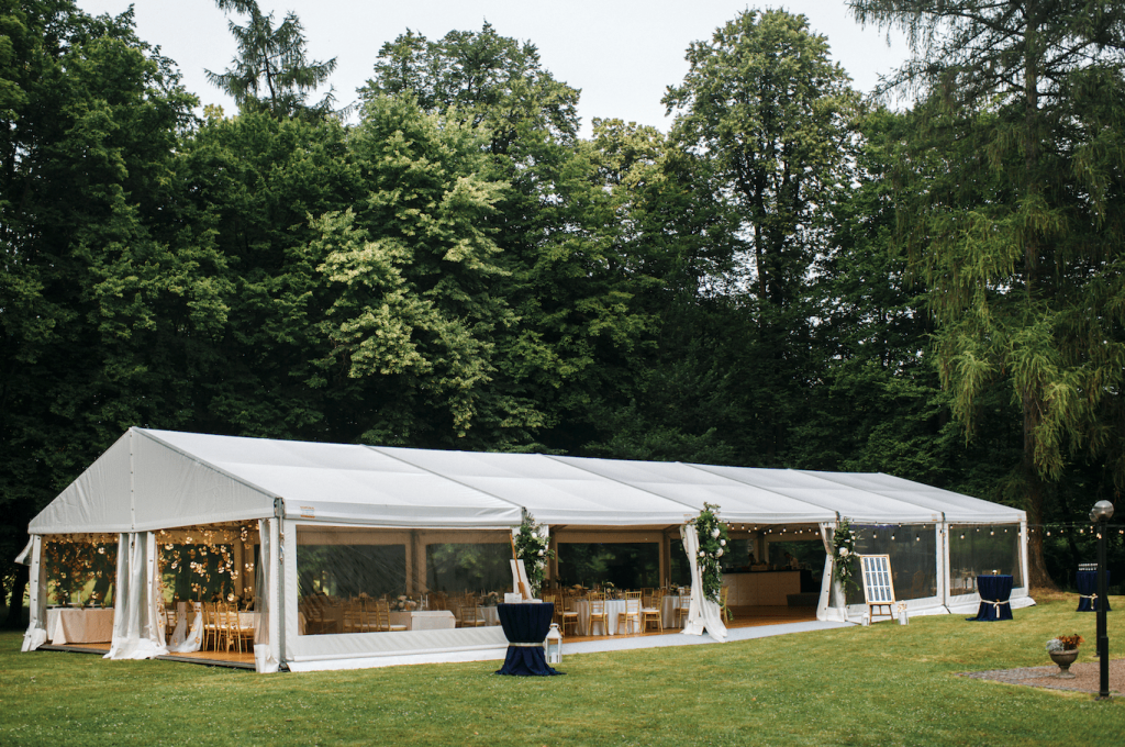 Tent rentals in Mount Laurel, NJ for outdoor events